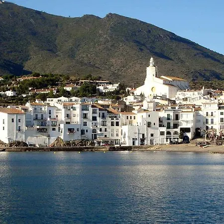 ホテル Tarongeta - Adults Only カダケス