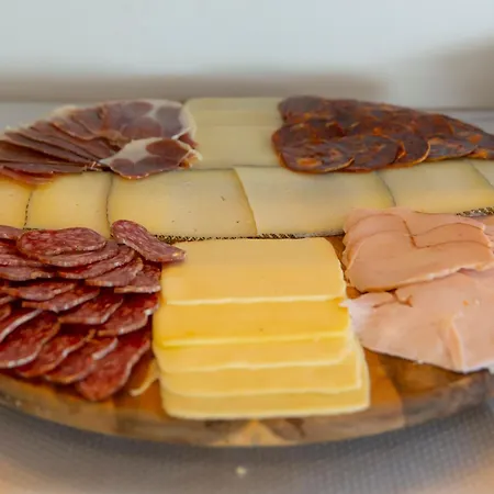 ホテル Tarongeta - Adults Only 2*