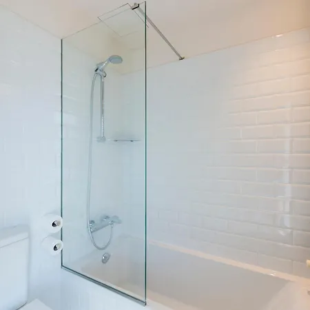 Tarongeta - Adults Only 2*