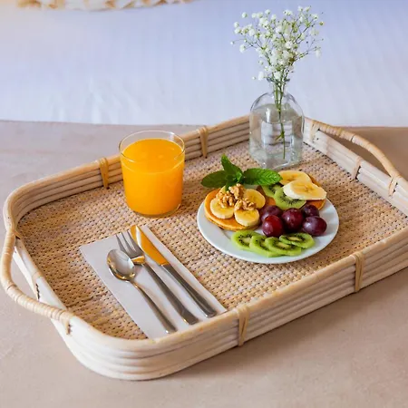 Tarongeta - Adults Only ホテル 2*