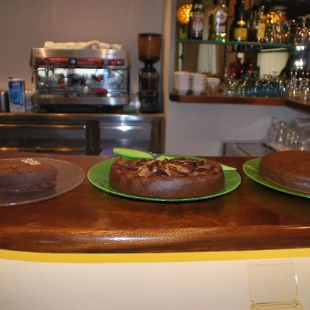 Tarongeta - Adults Only 2*