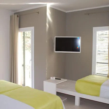 Tarongeta - Adults Only 2* Cadaqués